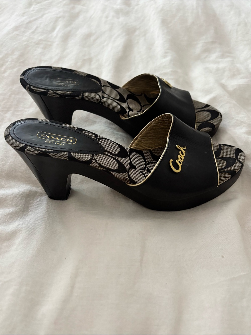 Vintage Coach Kathie Signature C Platform Mule Heels